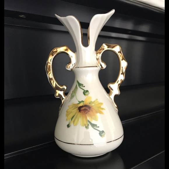 Vintage Bel-Terr accent mini vase - Picture 1 of 4